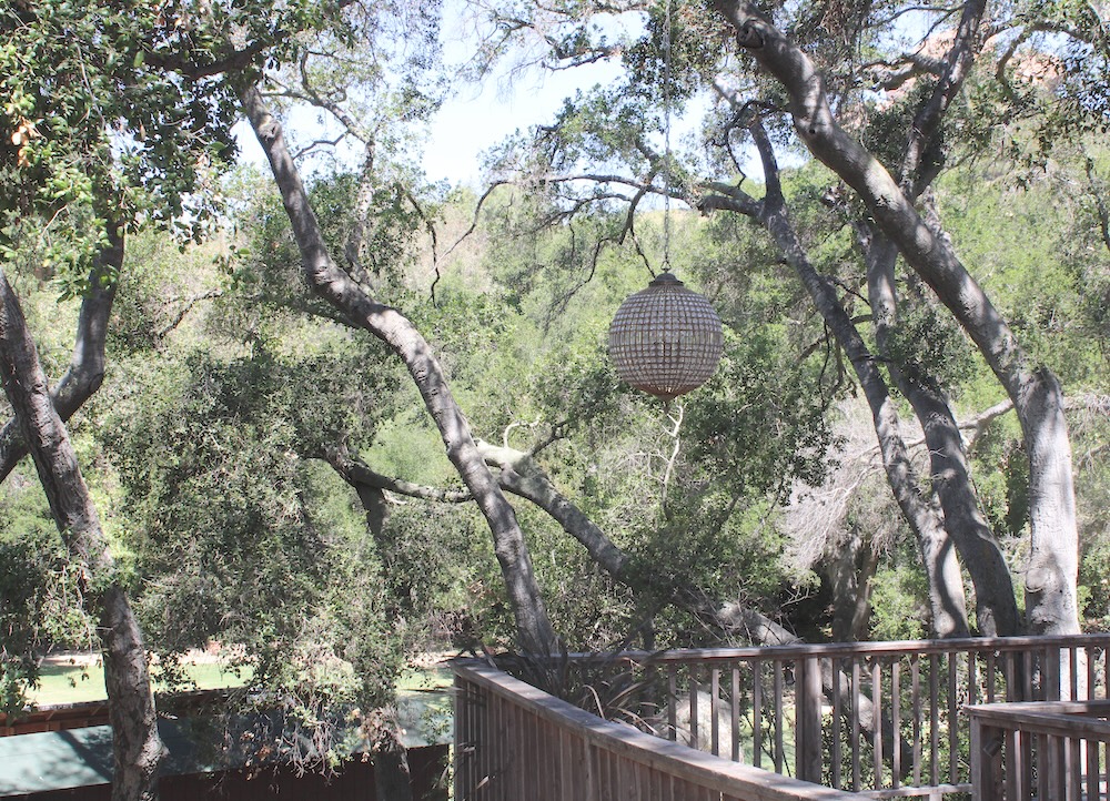 Calamigos-Guest-Ranch-chandelier